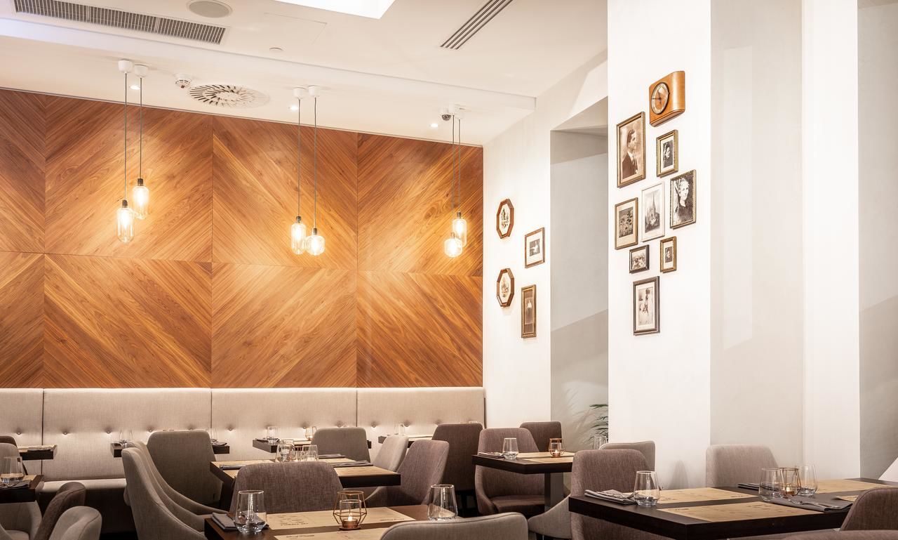 Отель Hilton Garden Inn Bucharest Бухарест