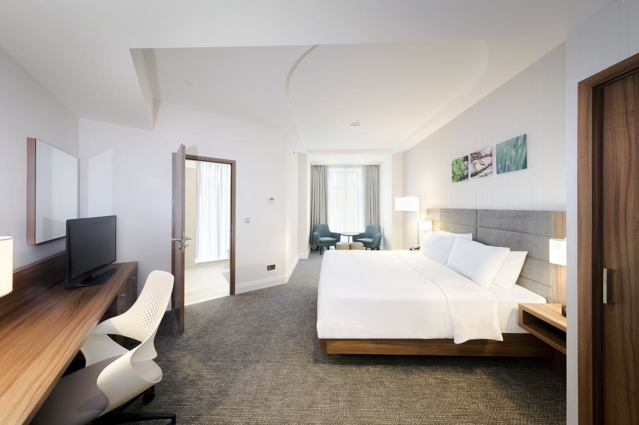 Отель Hilton Garden Inn Bucharest Бухарест