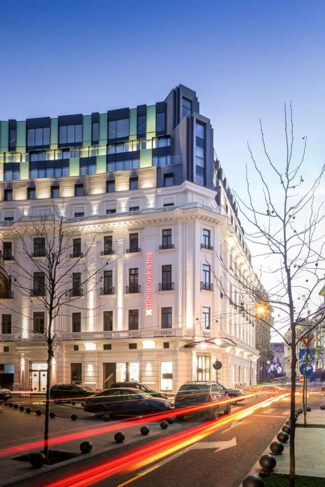 Отель Hilton Garden Inn Bucharest Бухарест-3